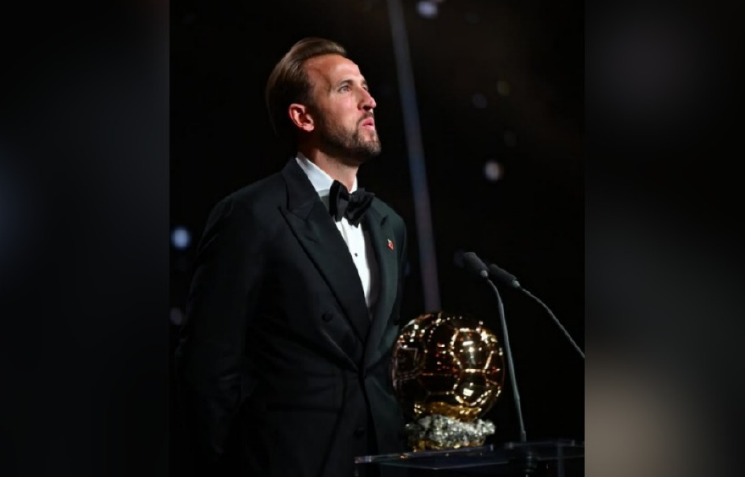 Após temporada mágica, Harry Kane vence a Bola de Ouro de 2026